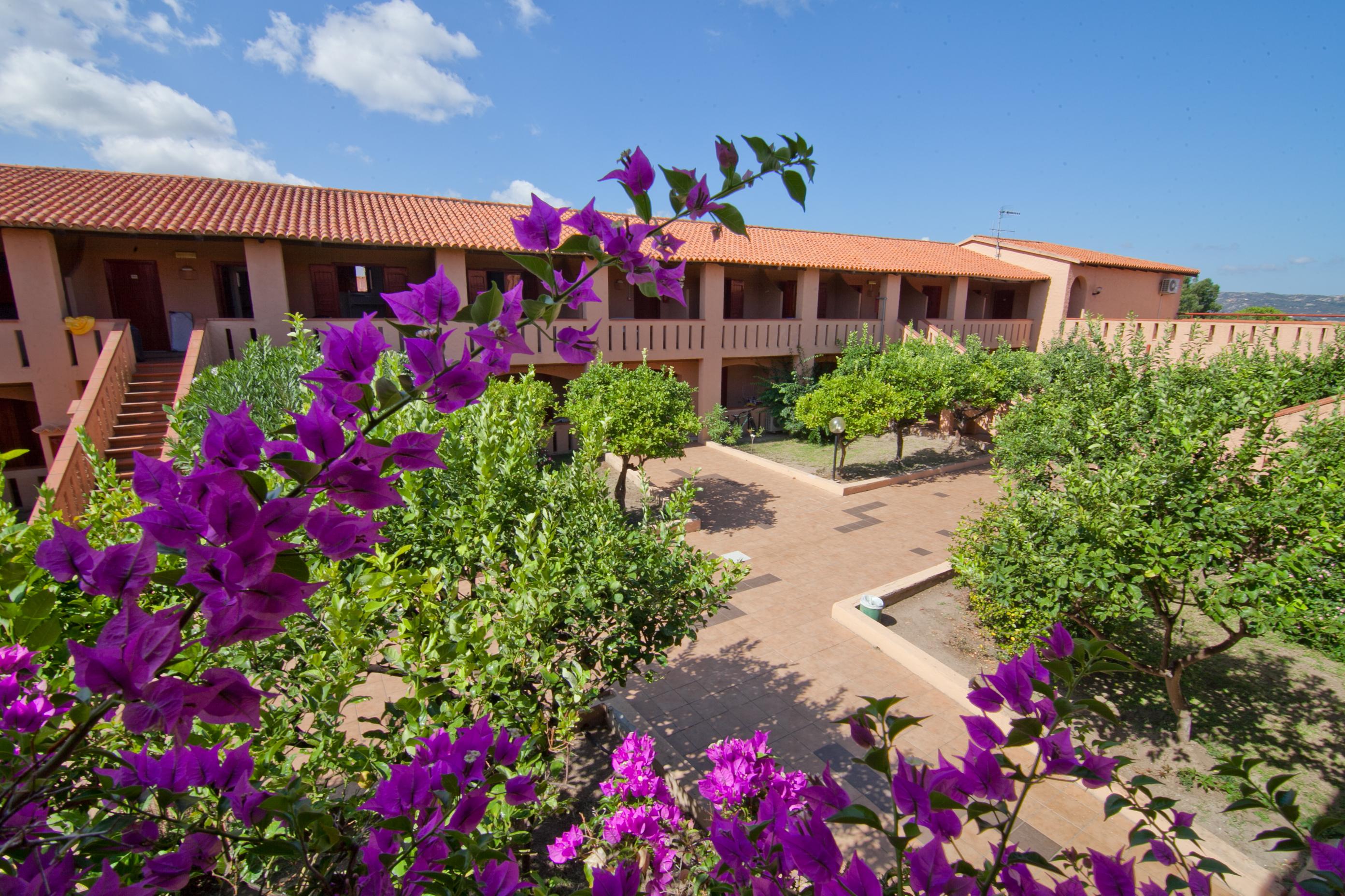 Club Esse Cala Bitta Hotel Baja Sardinia Eksteriør billede