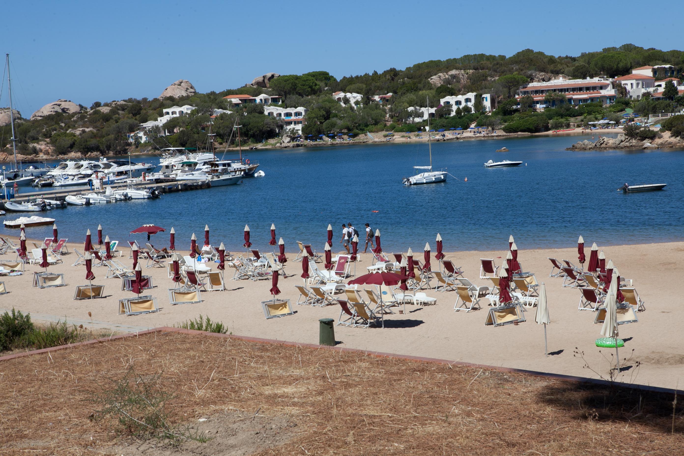 Club Esse Cala Bitta Hotel Baja Sardinia Eksteriør billede