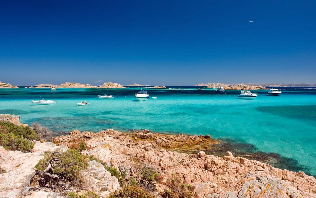Club Esse Cala Bitta Hotel Baja Sardinia Eksteriør billede