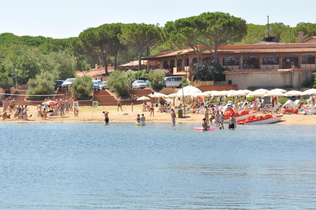 Club Esse Cala Bitta Hotel Baja Sardinia Eksteriør billede