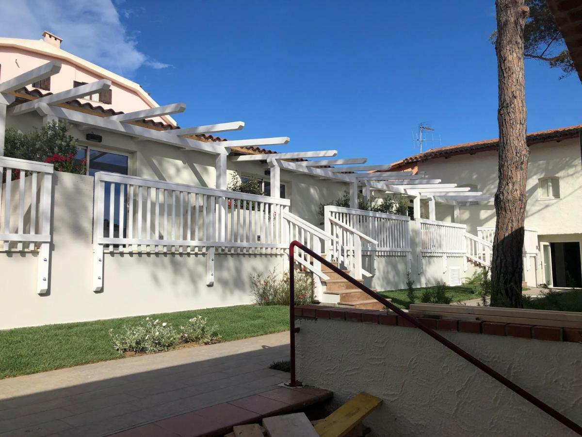 Club Esse Cala Bitta Hotel Baja Sardinia Eksteriør billede