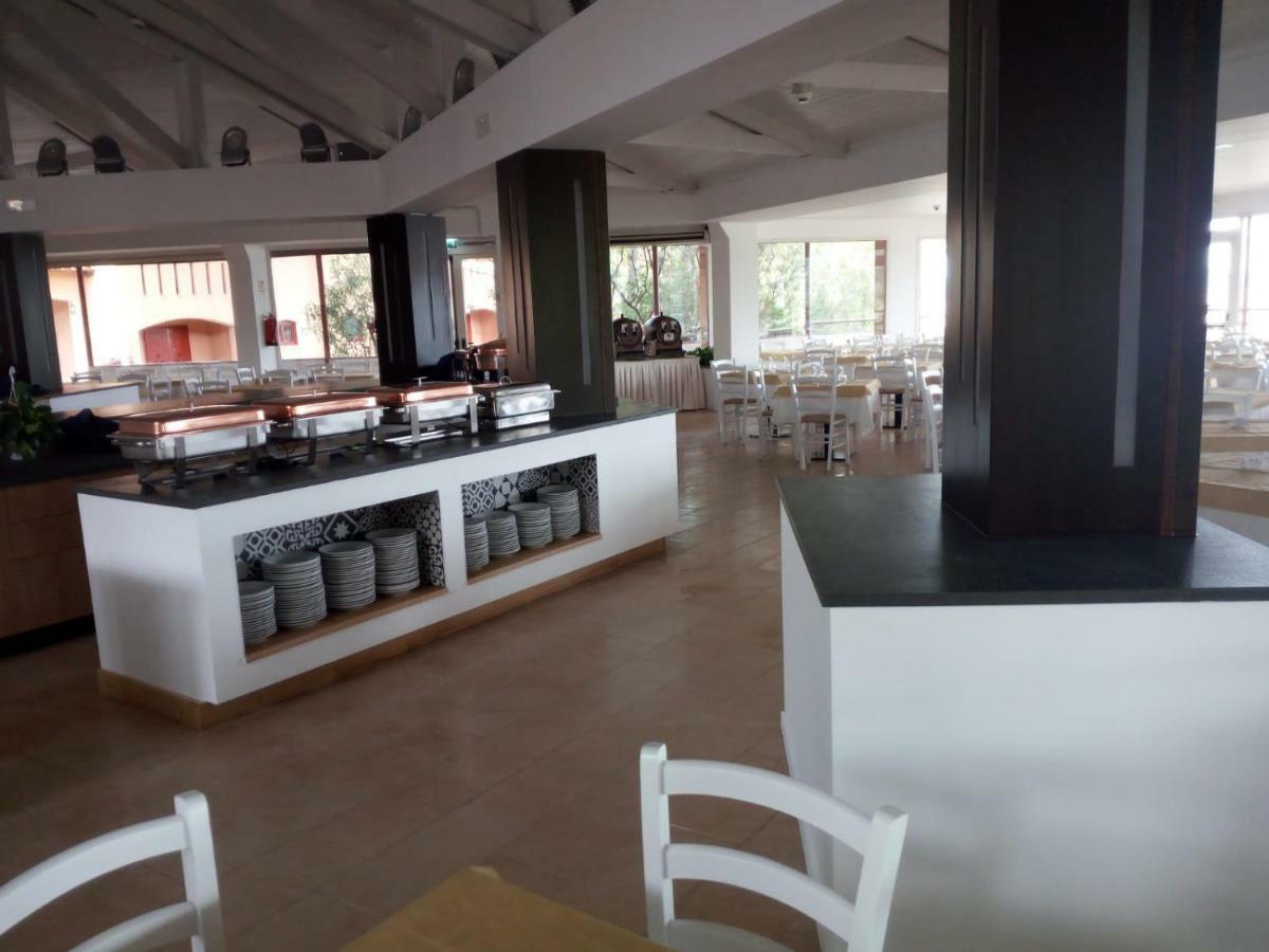 Club Esse Cala Bitta Hotel Baja Sardinia Eksteriør billede